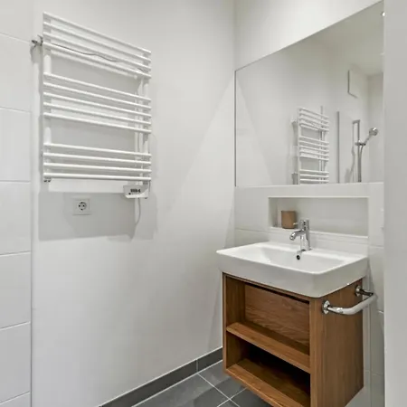 4 Min To Metro I 12 Min To Inner City I Top Wifi Vienna Exterior photo