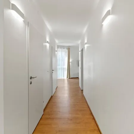4 Min To Metro I 12 Min To Inner City I Top Wifi Vienna Exterior photo
