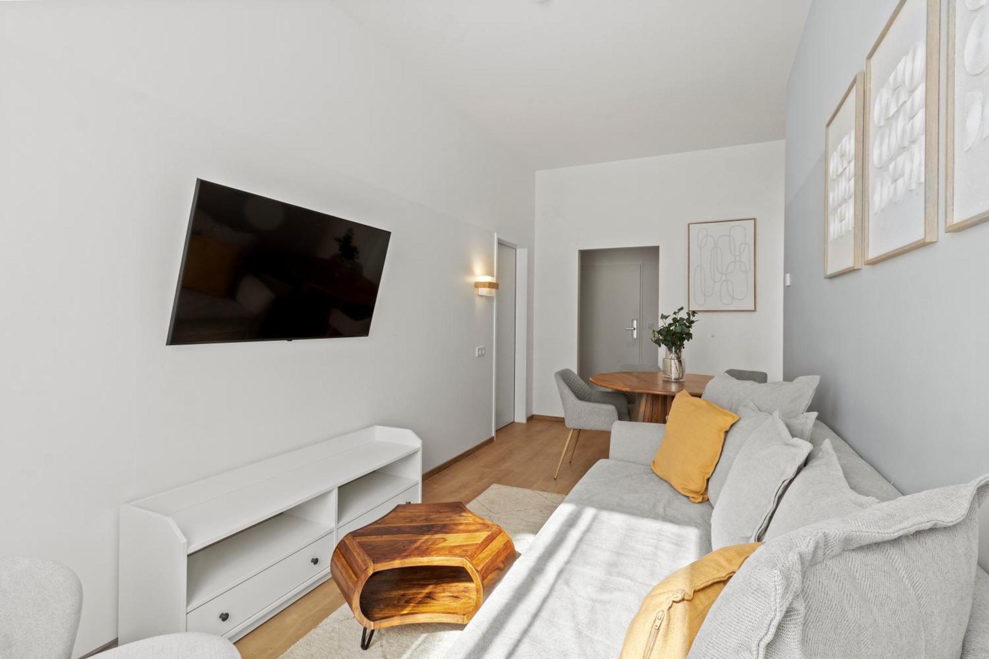 Apartment 4 Min To Metro I 12 Min To Inner I Wifi Vienna